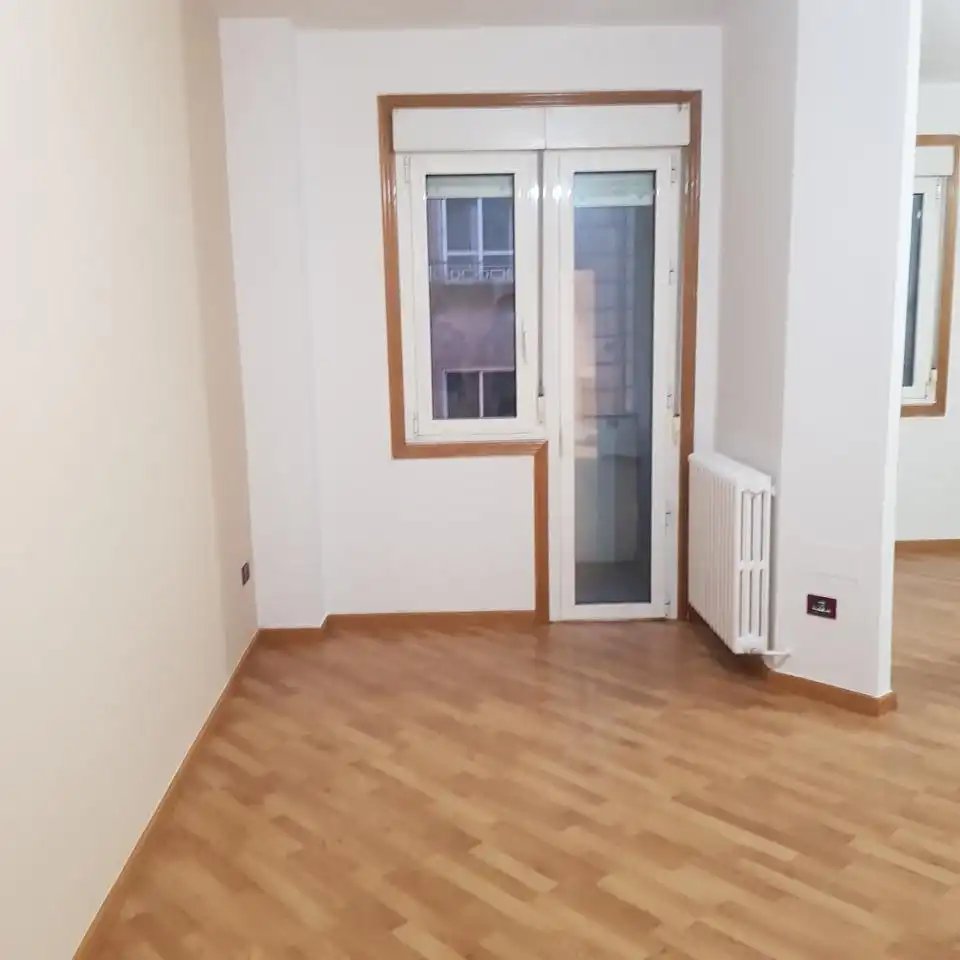 Piso de alquiler en Rúa Cardenal Quevedo 5I (San Lázaro), Centro