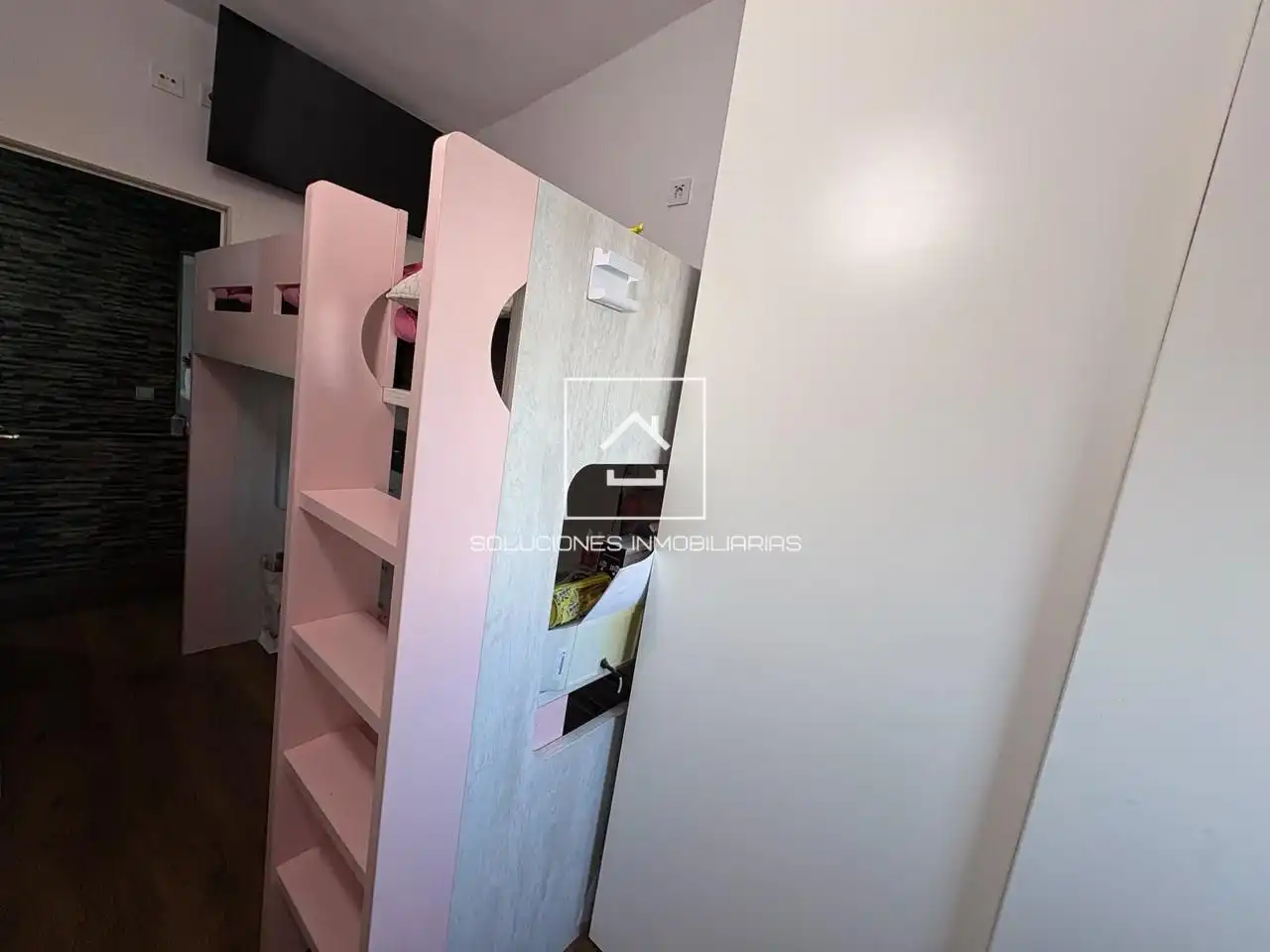 Bedroom of Houses for sale in Madrid