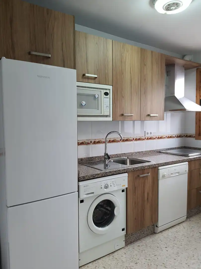 Casa aparellada en venda a Almadén de la Plata, imagen 30
