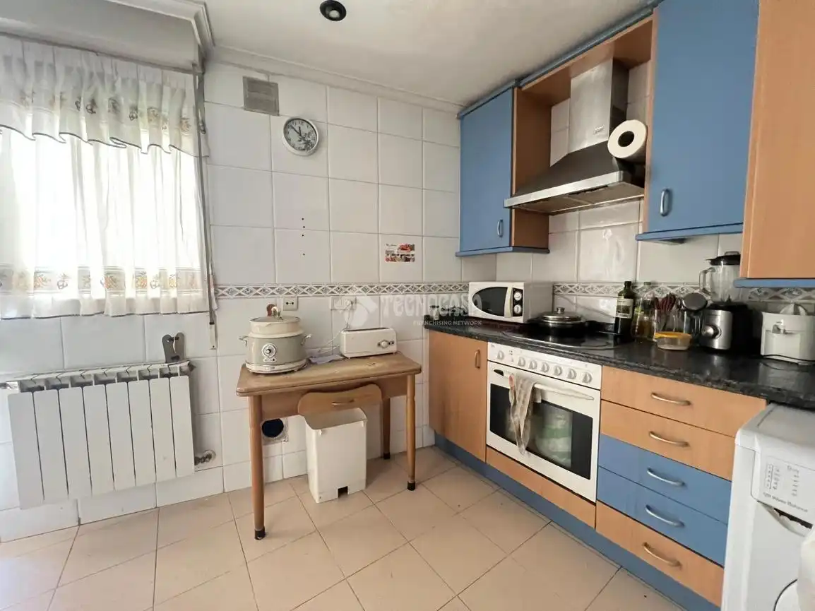 Kitchen of Flat for sale in Valladolid  with Heating and Terrace