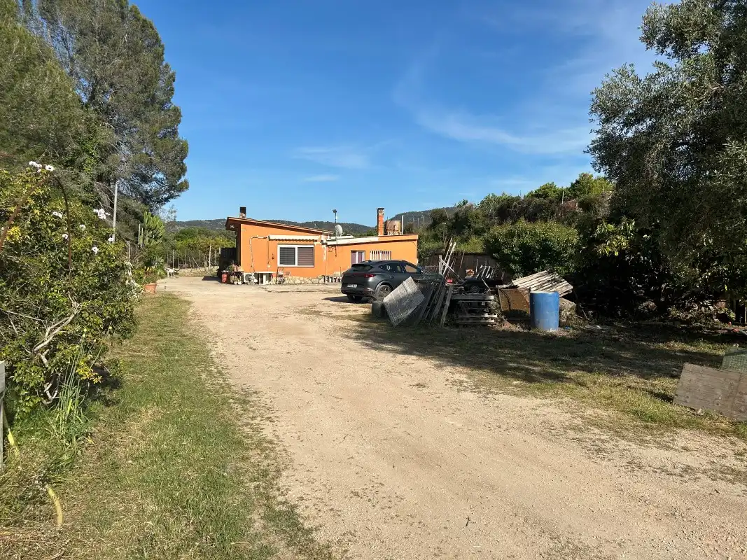 Country homes for sale in Vilallonga / Villalonga  with Furnished