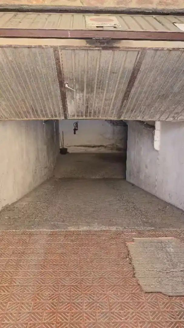 Garage for sale in León Capital 