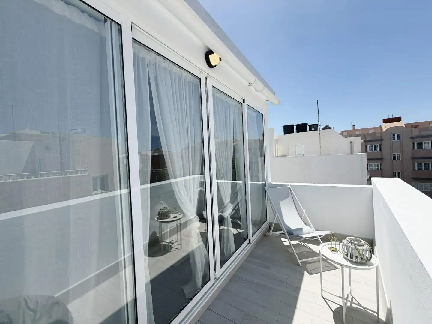 Terrasse von Dachboden zur Miete in Burrero