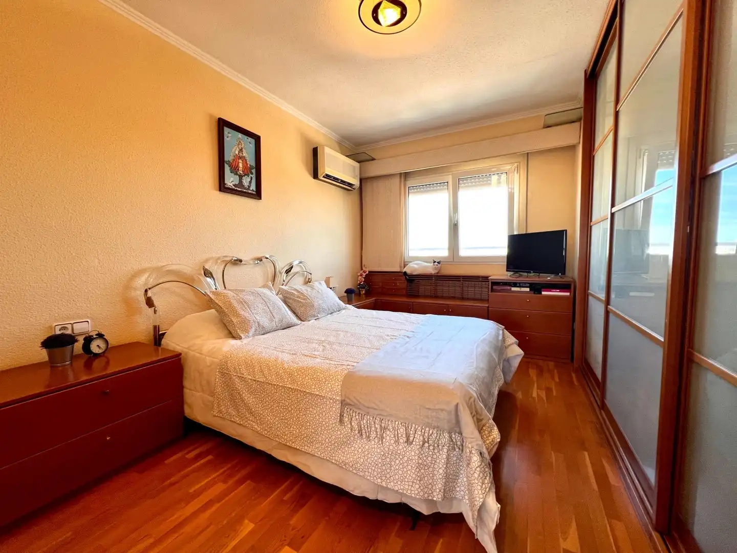 Habitación de Piso en venta en Tavernes Blanques con Aire acondicionado, Calefacción y Parquet