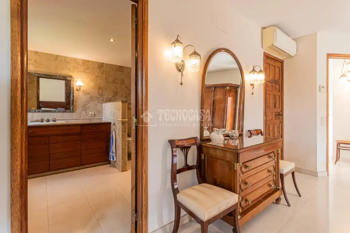 Baño de Casa o chalet en venta en Sant Cugat del Vallès con Aire acondicionado y Terraza