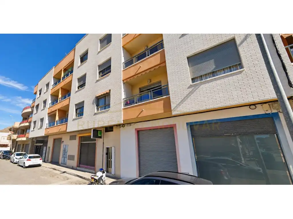 Flat for sale in Calle Santa Teresa 69, imagen 2