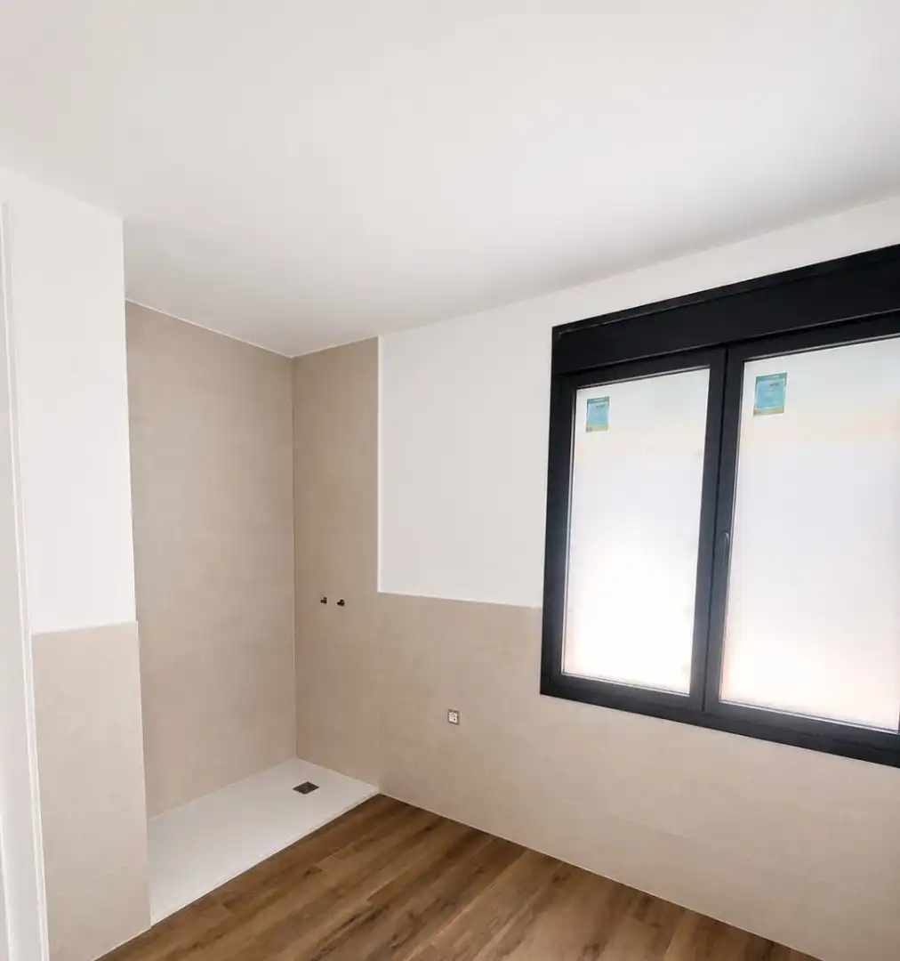 House with terrace for sale in Carrer Bonaire, imagen 9