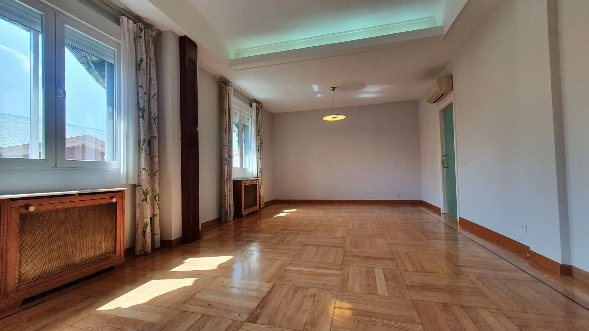 Flat for rent in Calle de San Bernardo, Universidad - Malasaña