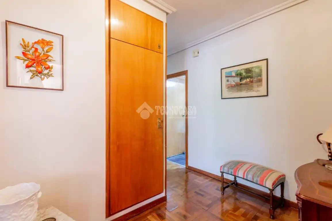 Piso en venta en Madrid con Calefacción, Parquet y Terraza