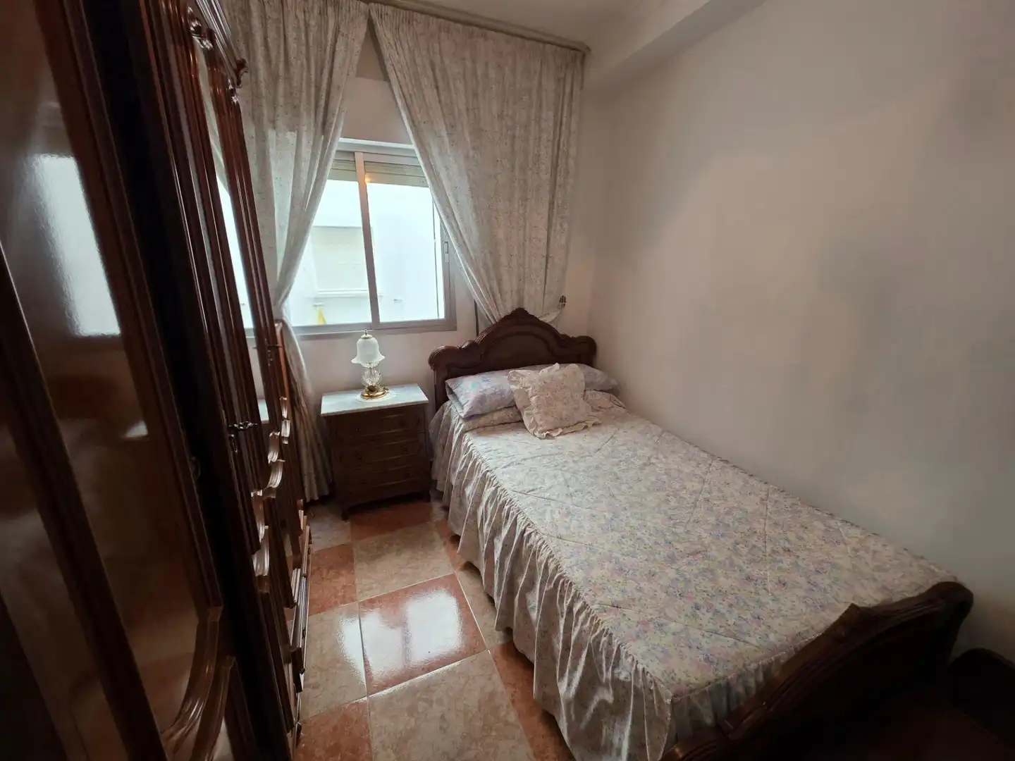 Habitación de Piso en venta en Málaga con Calefacción