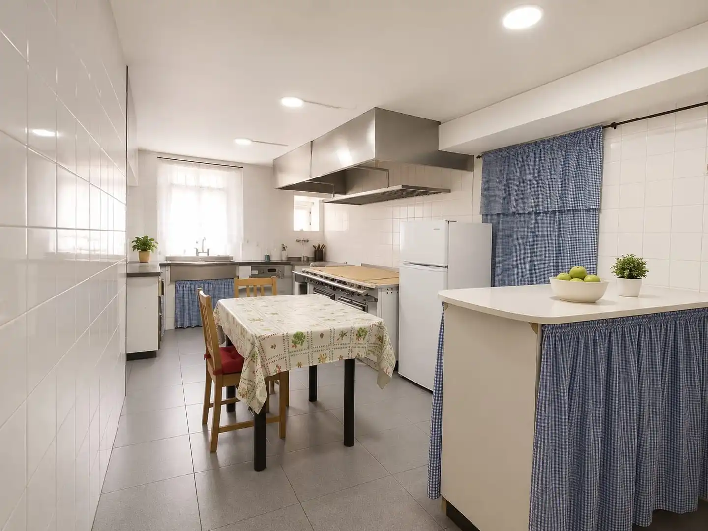 Cocina de Edificio en venta en Tubilla del Agua