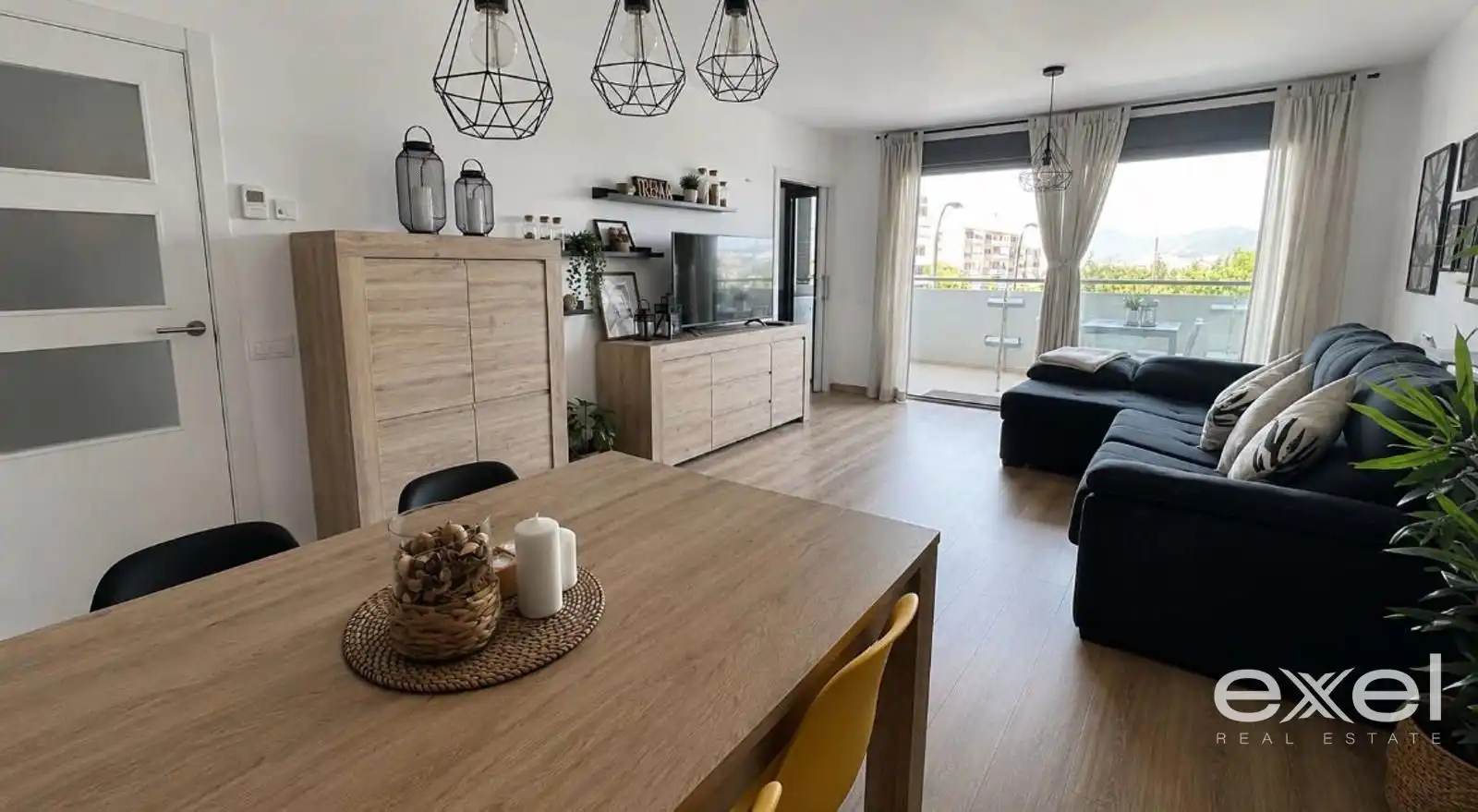 Sala de estar de Piso en venta en Sant Just Desvern con Aire acondicionado, Calefacción y Terraza