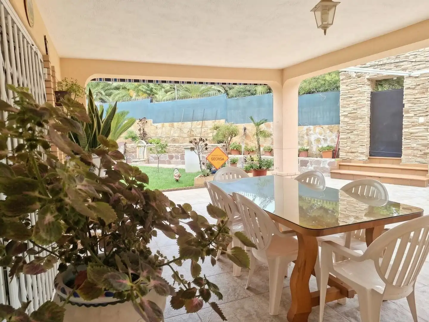 Terrassa de Casa o xalet en venda en Paterna amb Aire condicionat, Calefacció i Jardí privat