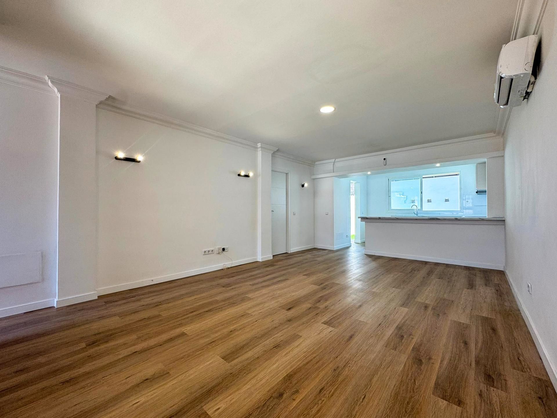 Exterior view of Single-family semi-detached for sale in Marratxí  with Air Conditioner, Heating and Terrace