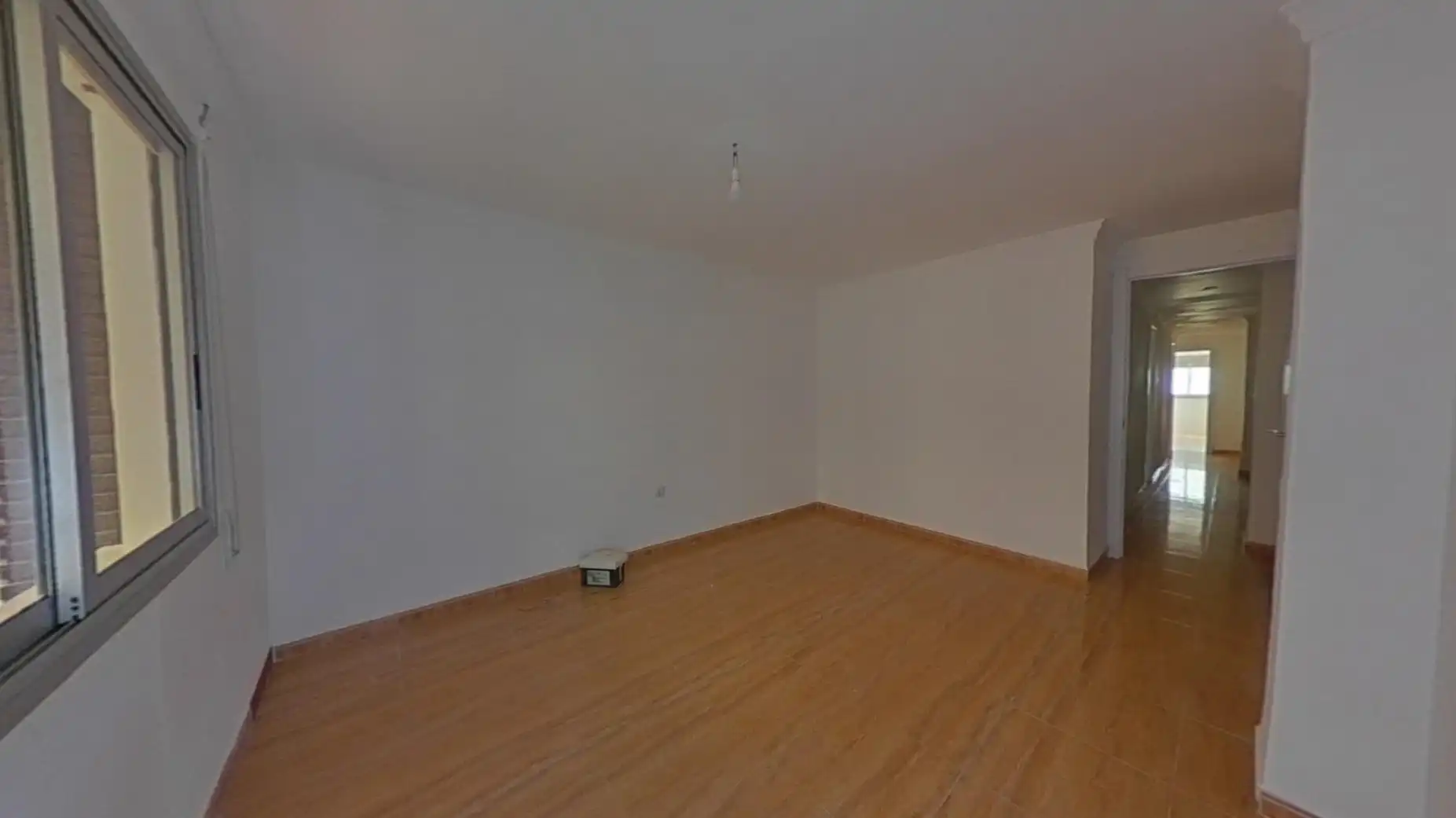 Flat with terrace for sale in Calle Calle Virgen de los Desamparados, imagen 3