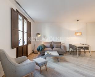 Sala d'estar de Apartament de lloguer en  Valencia Capital amb Aire condicionat, Calefacció i Moblat