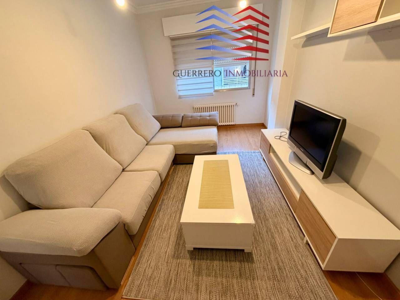 Living room of Flat to rent in Ourense Capital   with Heating, Storage room and Furnished