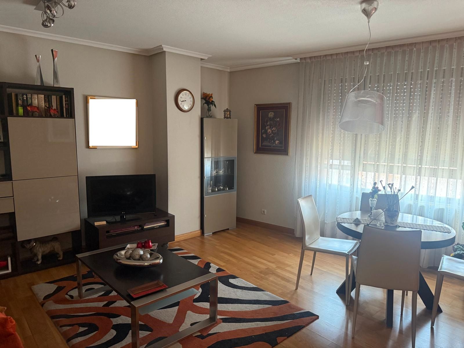 Living room of Apartment for sale in Burgos Capital  with Heating, Terrace and Storage room