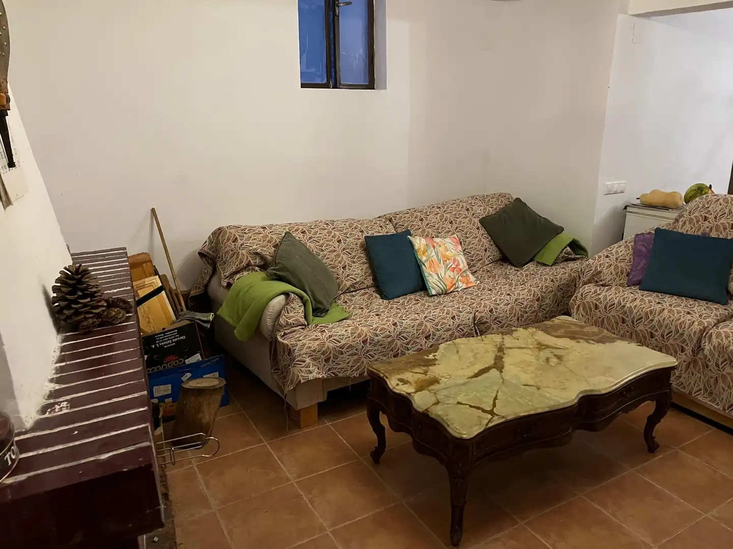 Sala d'estar de Finca rústica en venda en Palomera amb Calefacció