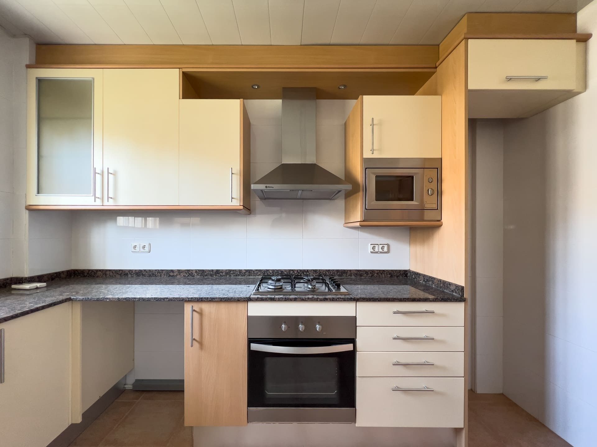 Kitchen of Flat for sale in Badalona  with Terrace