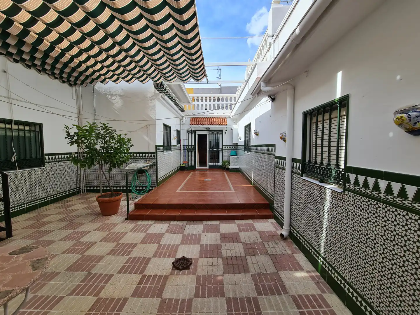 Terrace of Houses for sale in Camas  with Air Conditioner, Terrace and Storage room