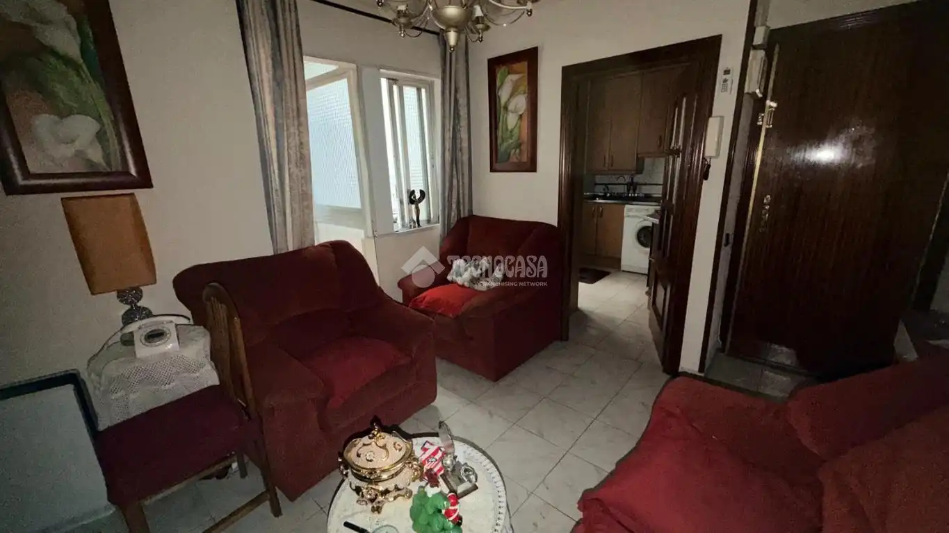 Wohnzimmer von Wohnung zum Verkauf in Madrid mit Klimaanlage und Balkon