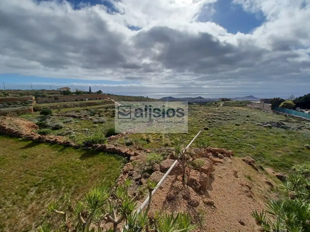 Land for sale in Granadilla de Abona