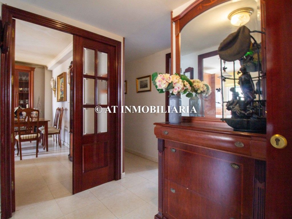 Flat for sale in  Cádiz Capital  with Terrace