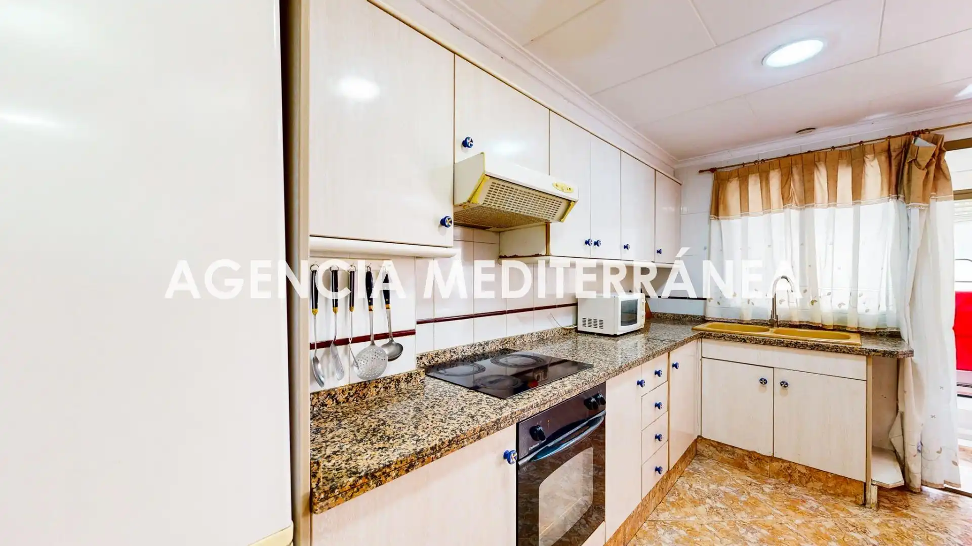 Piso en venta en Zona Avenida al Vedat