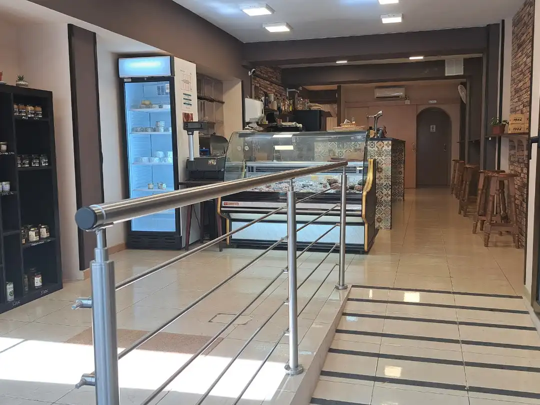 Business premises for transfer in Avinguda Barcelona 26, imagen 4