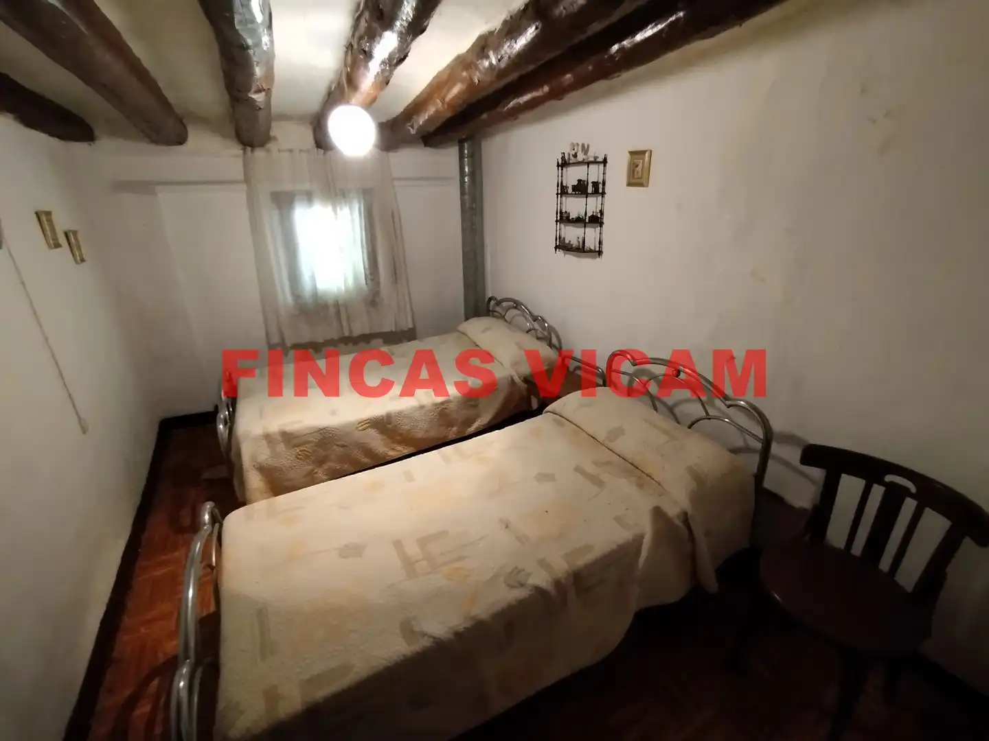 Detached homes for sale in Calle la Iglesia, Sangarrén