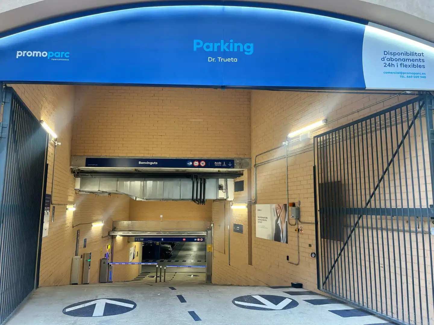Parcheggio con ascensore in affitto a Carrer del Doctor Trueta 209, imagen 13