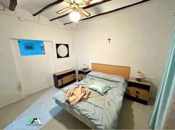 Dormitori de Casa o xalet en venda en Lupión