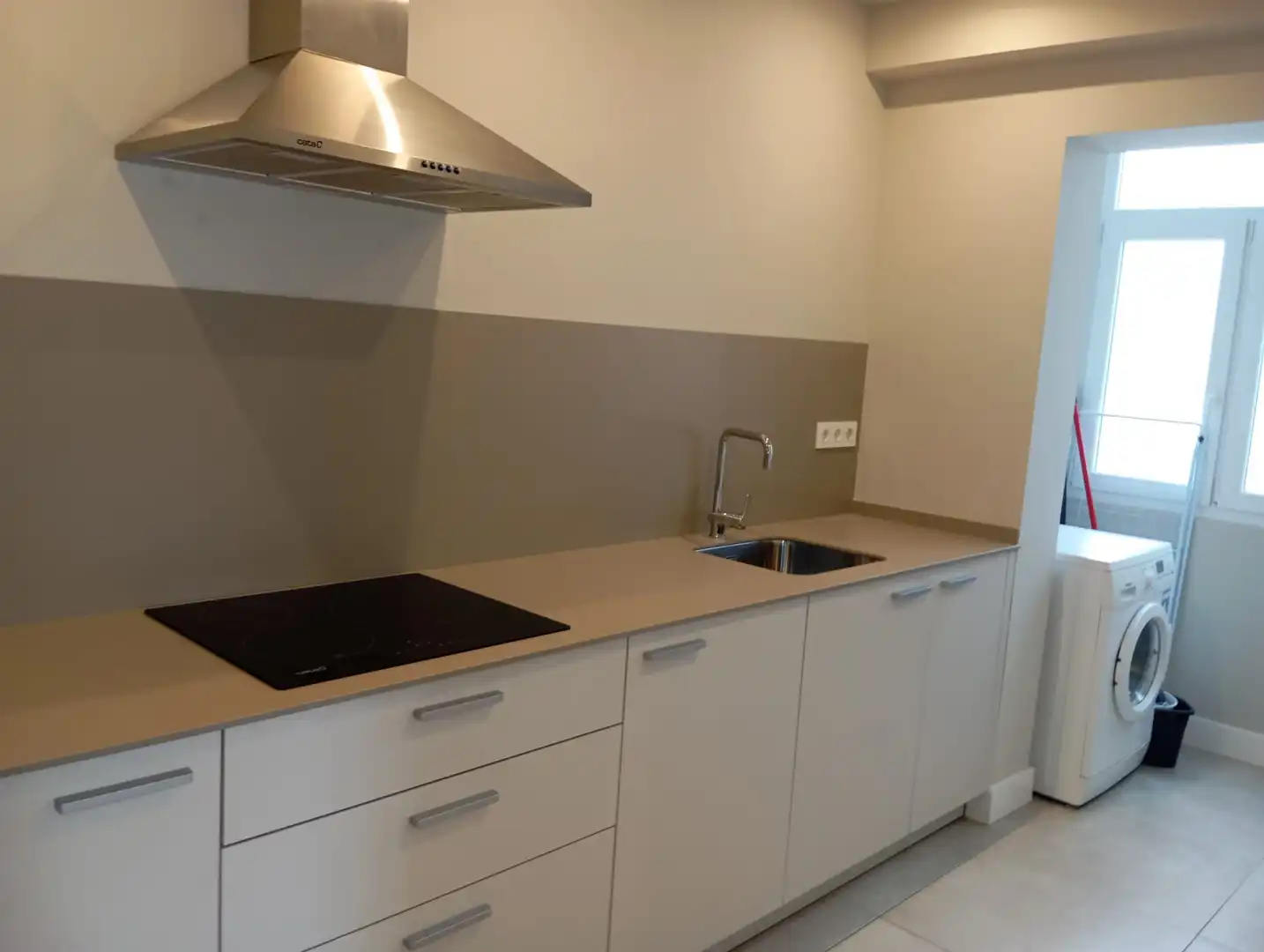 Kitchen of Flat for rent in Oviedo   with Heating