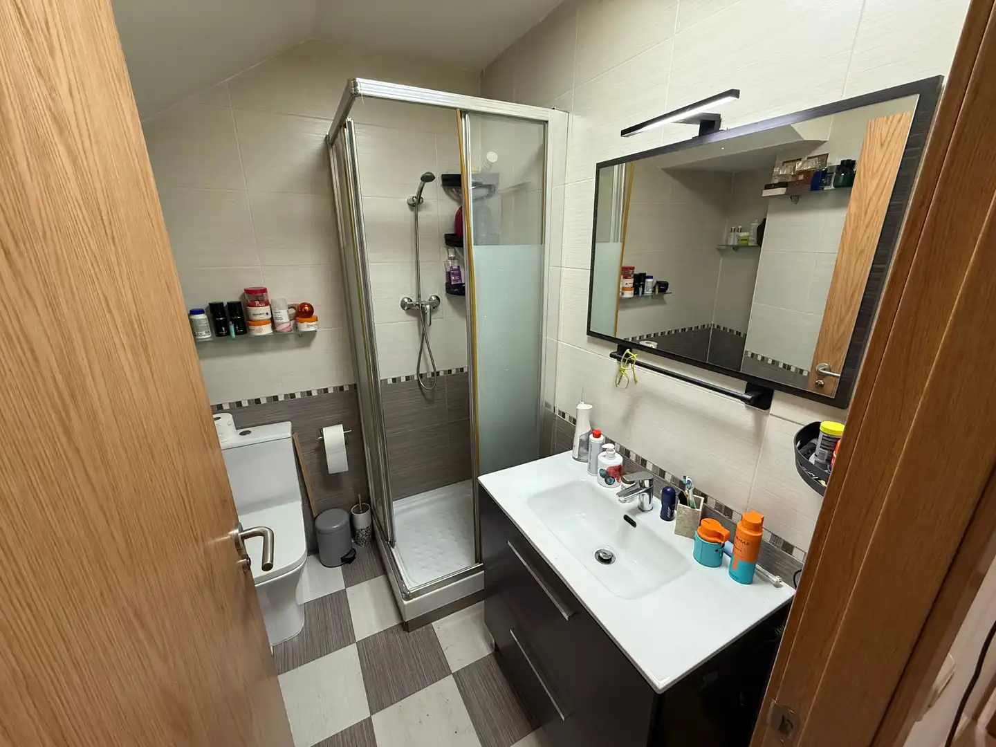 Bathroom of Flat for sale in Lleida  with Air Conditioner, Heating and Parquet flooring