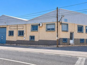 Nau industrial en venda a Archena