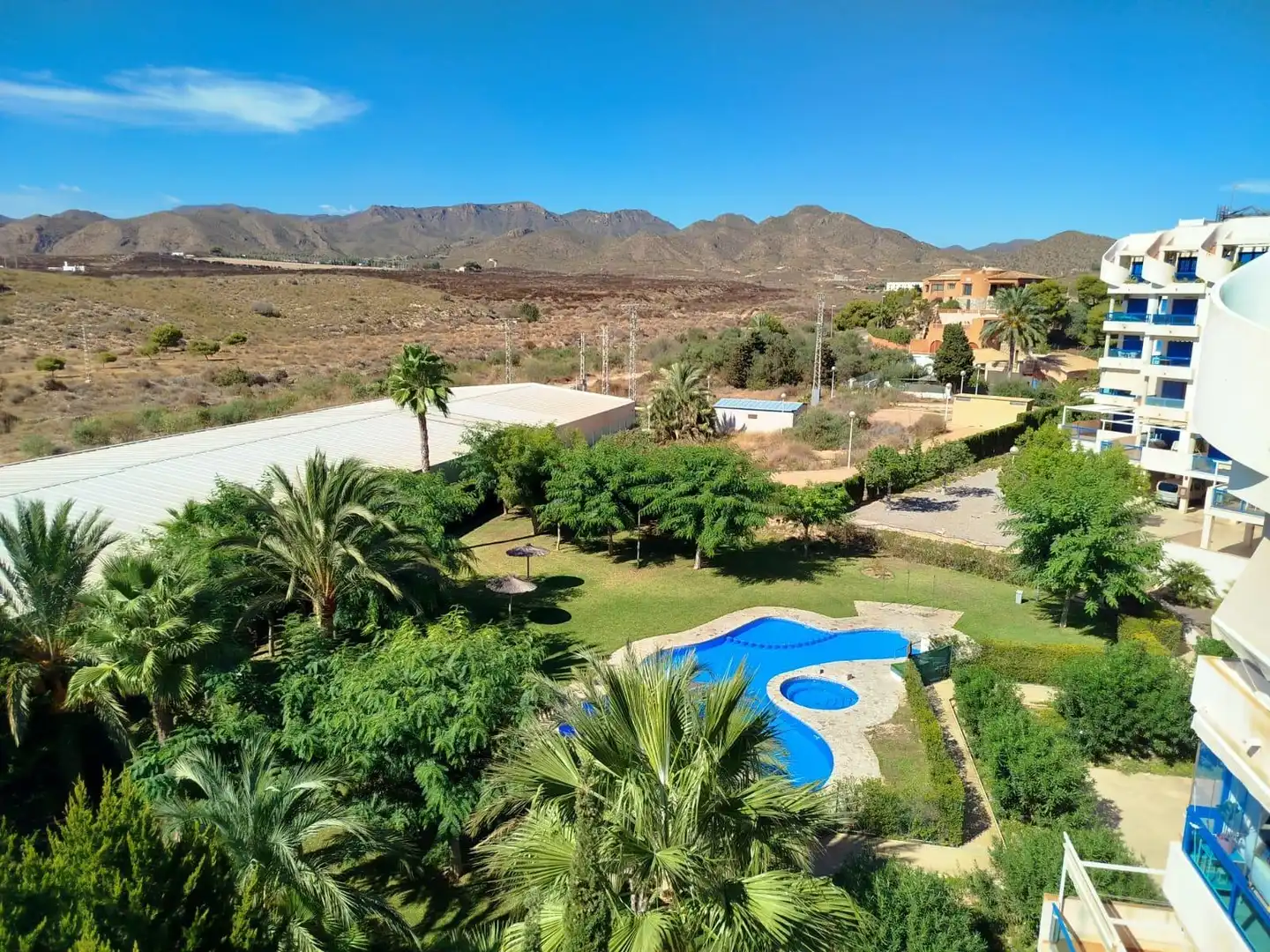 Vista exterior de Àtic en venda en Cartagena amb Jardí privat, Moblat i Balcó