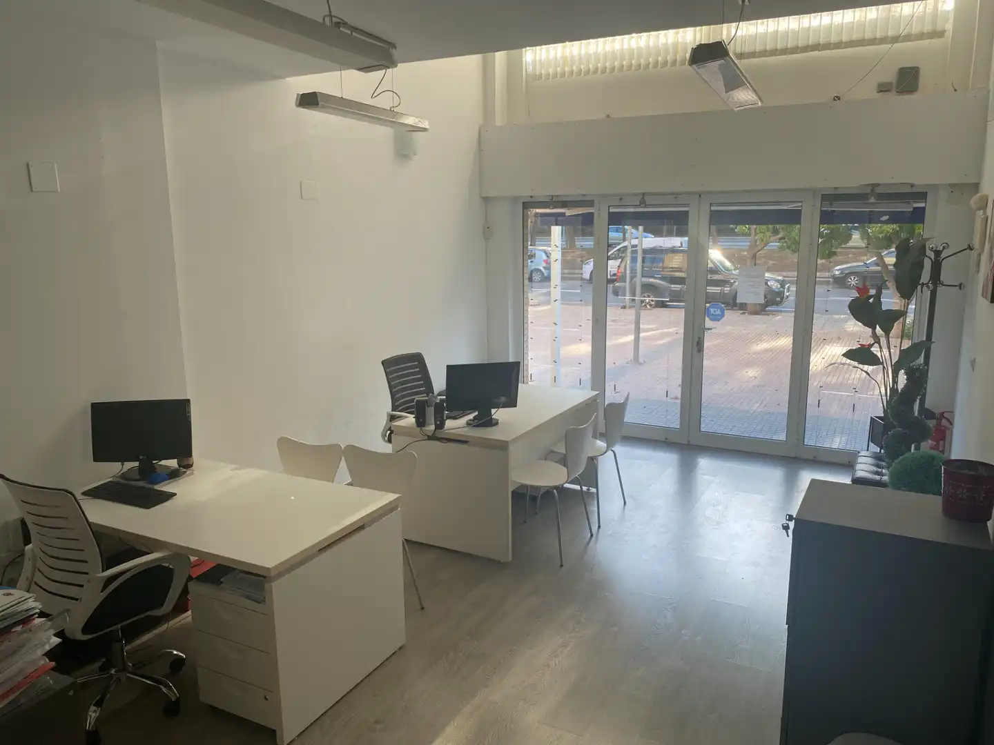 Commercial properties for rent in Alicante / Alacant  with Air Conditioner, Heating and Parquet flooring