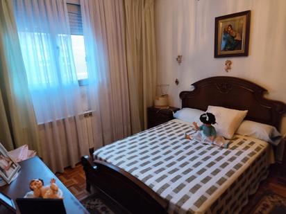 Bedroom of Flat for sale in Valladolid Capital  with Storage room