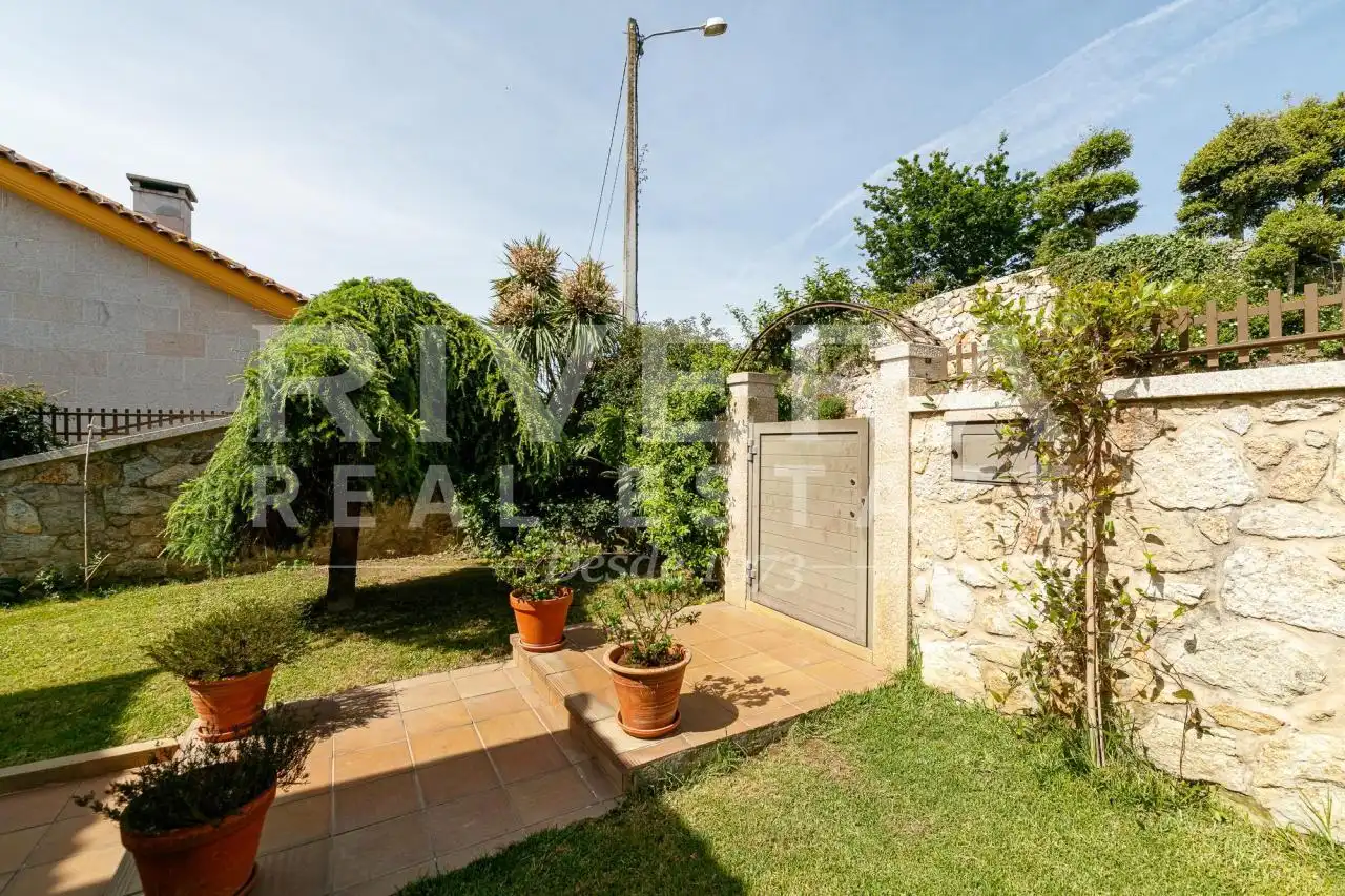 Jardín de Casa o chalet en venta en O Rosal   con Calefacción, Jardín privado y Terraza