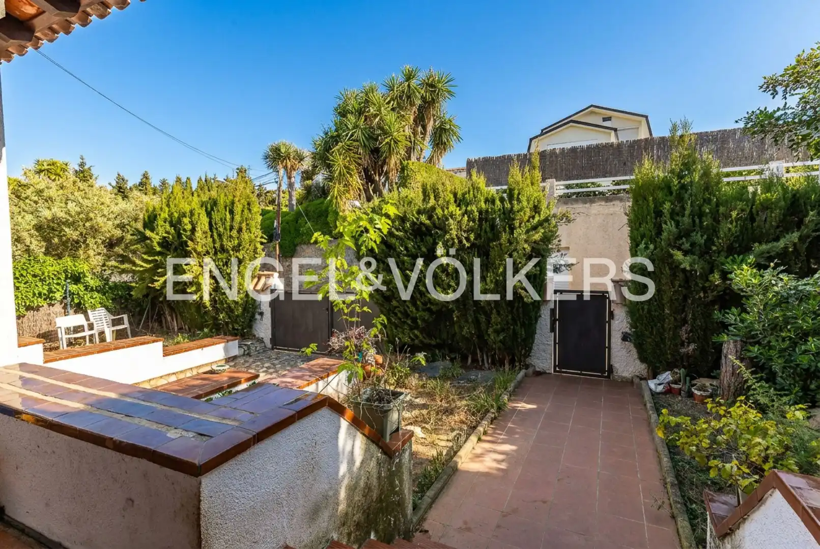 Vista exterior de Casa o chalet en venta en Vilassar de Dalt con Aire acondicionado, Calefacción y Jardín privado