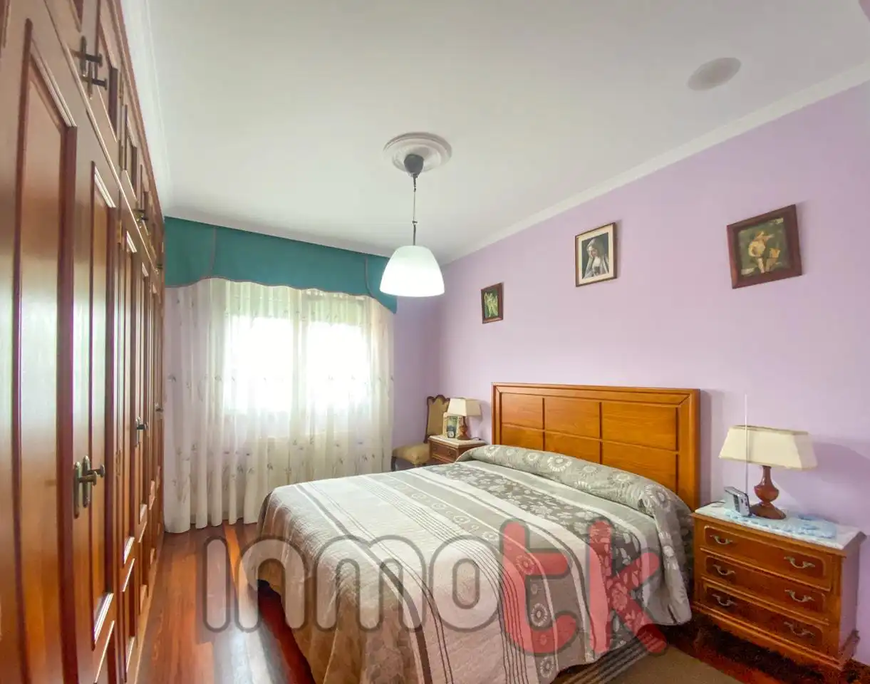 Habitación de Casa o chalet en venta en Carral