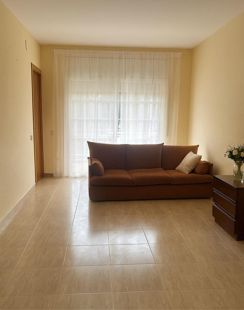 Sala d'estar de Apartament en venda en Calafell amb Balcó