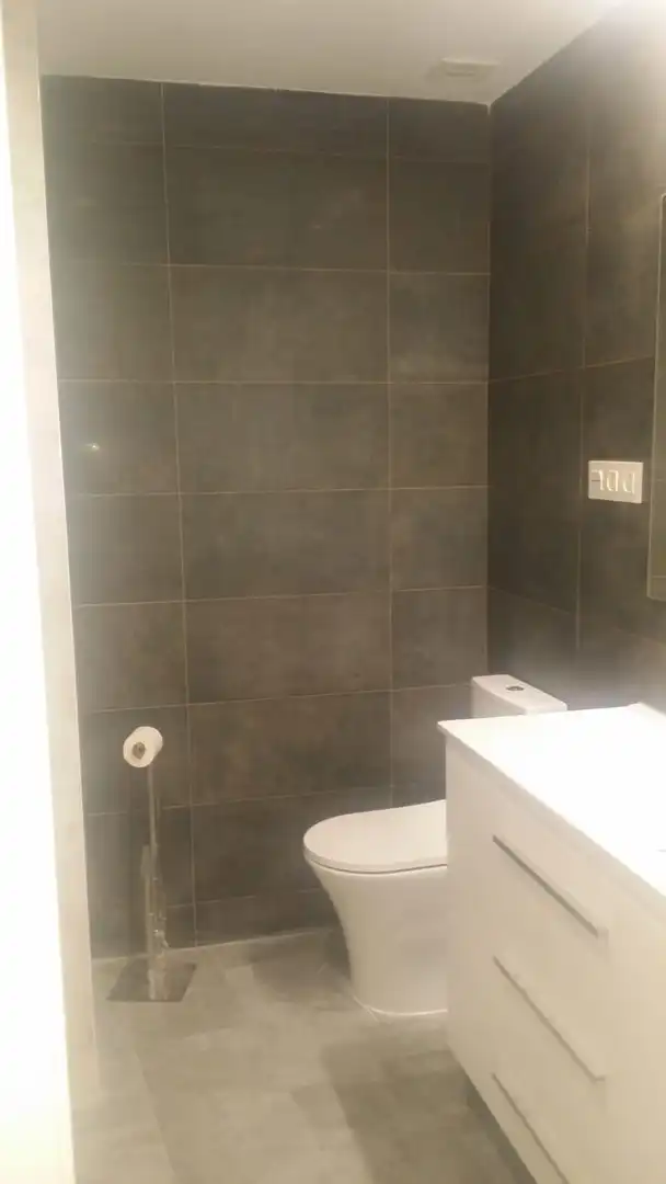 Bathroom of Flat for sale in Zaragoza  with Heating