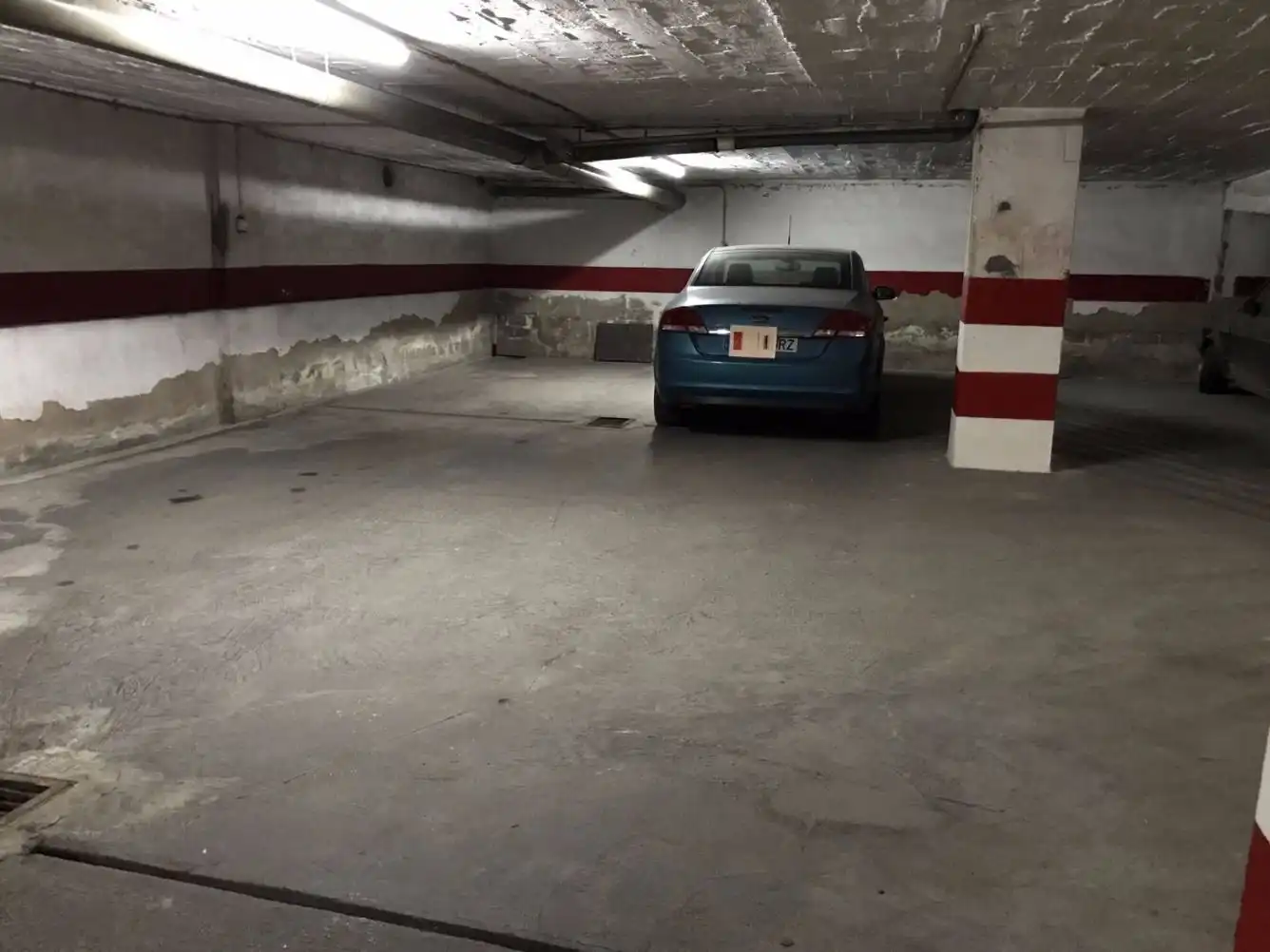 Parkplatz von Garage zum Verkauf in Melilla