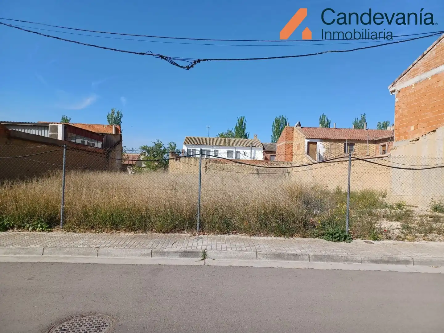 Terreny residencial en venda a Villanueva de Gállego, imagen 5