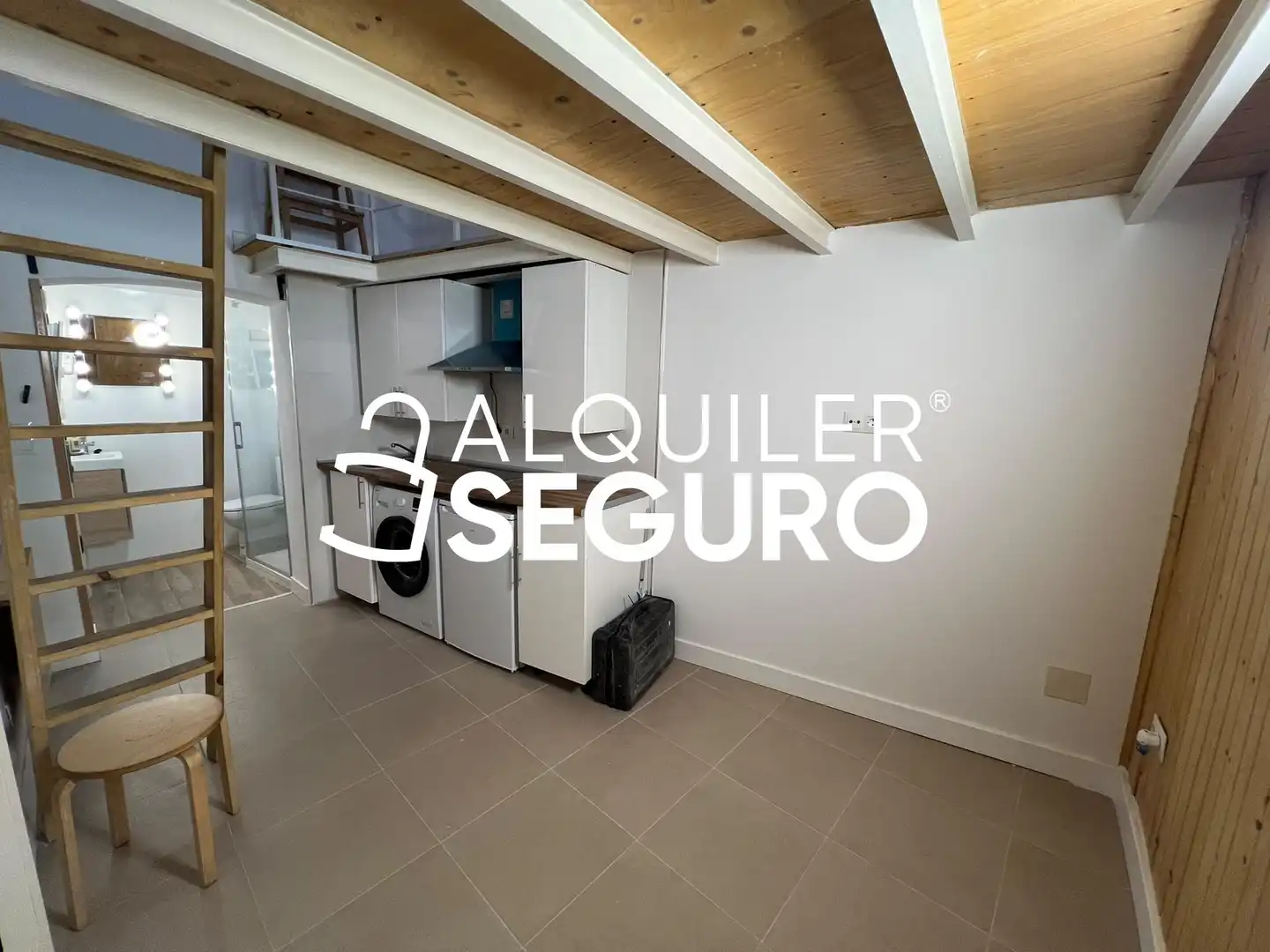 Studio à louer à Mirto, imagen 4