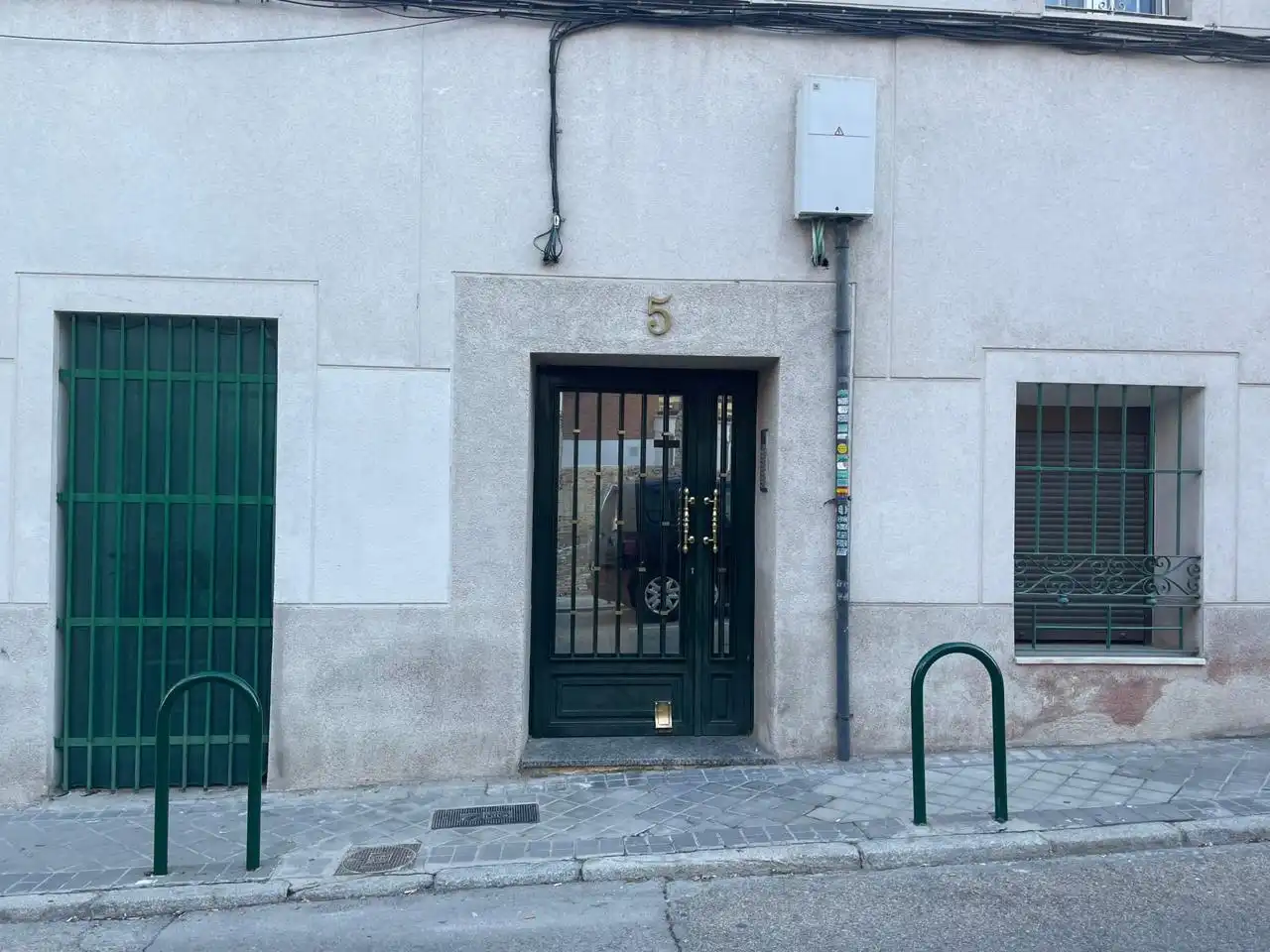 Exterior view of Study for rent in Madrid  with Air Conditioner, Heating and Furnished