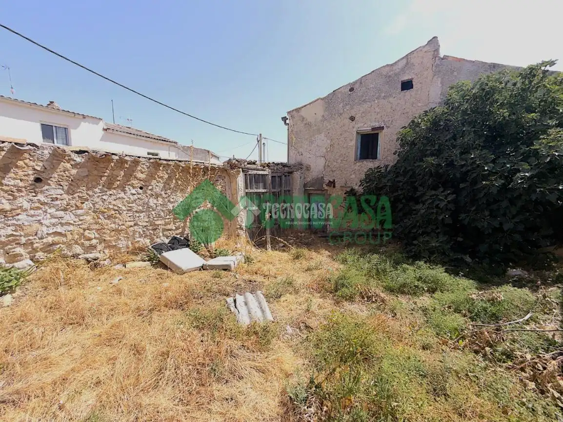 Houses for sale in Portalrubio de Guadamejud