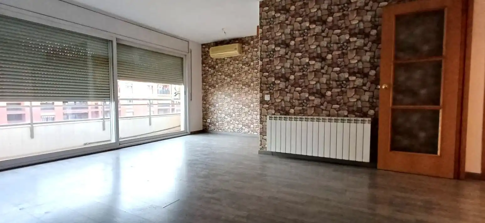 Piso con ascensor en venta en Pardinyes